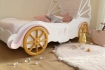 Kinderbett Kutsche mit Kristallen